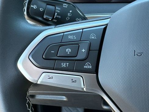 New 2026 Volkswagen Tiguan S image 42