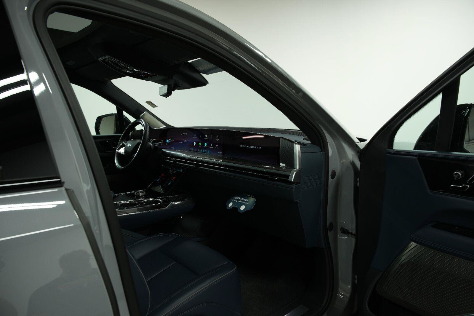 Certified 2026 Cadillac Escalade IQ Sport 2 AWD/4WD image 23