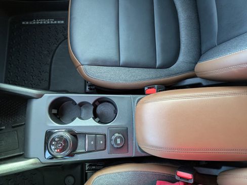 Used 2022 Ford Bronco Sport Outer Banks w/ Tech Package image 23