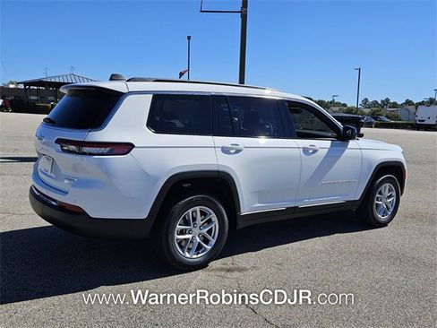 New 2025 Jeep Grand Cherokee L Laredo w/ Luxury Tech Group I image 15