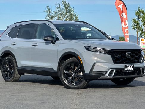 Used 2023 Honda CR-V Sport Touring image 2