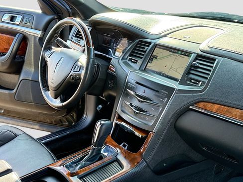 Used 2015 Lincoln MKS AWD w/ Equipment Group 101A image 5