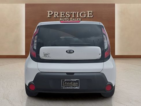 Used 2014 Kia Soul FWD image 21