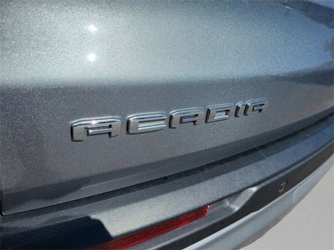 Used 2025 GMC Acadia Elevation image 33