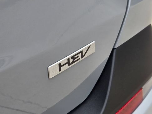 New 2026 Kia Carnival EX FWD image 8