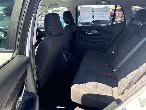 Used 2023 GMC Terrain SLE w/ Driver Convenience Package image 23
