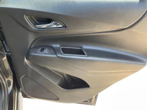 Used 2020 Chevrolet Equinox LT AWD/4WD image 25