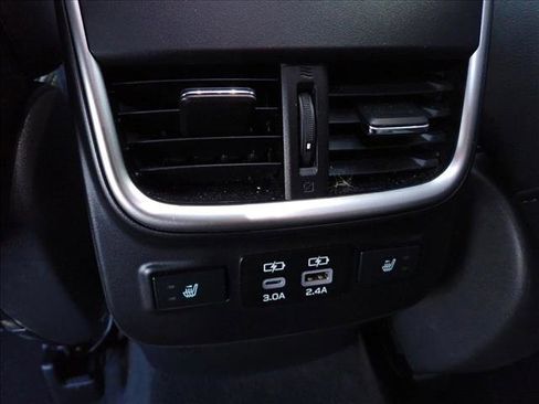 Certified 2024 Subaru Outback Limited image 9