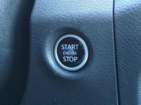 Used 2023 Nissan Frontier PRO-4X w/ Pro-4X Premium Package image 16