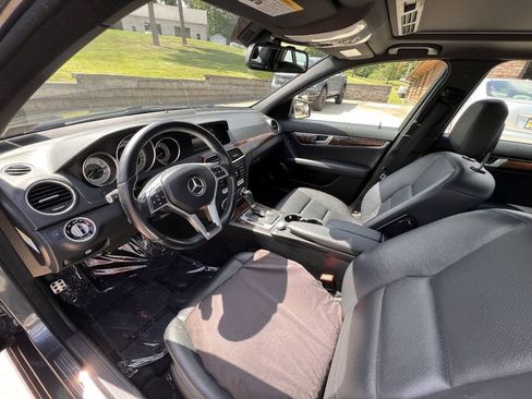 Used 2013 Mercedes-Benz C 300 4MATIC Sedan image 11