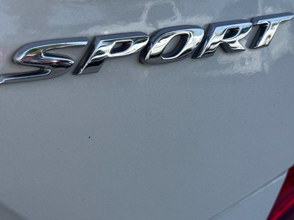 Used 2020 Honda Civic Sport image 10