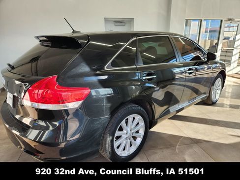 Used 2011 Toyota Venza AWD image 7