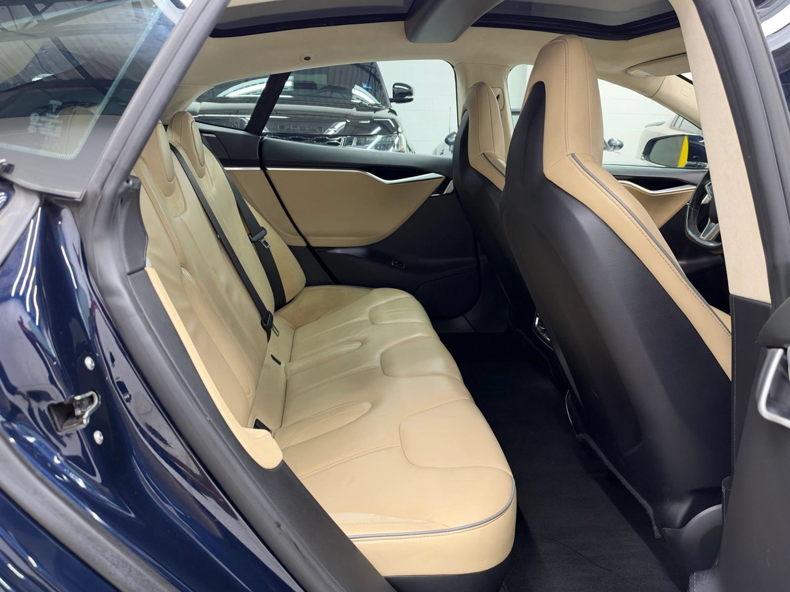 Used 2012 Tesla Model S Performance RWD image 22