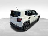 Used 2017 Jeep Renegade Sport w/ Power & Air Group image 5