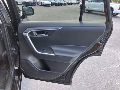 Used 2024 Toyota RAV4 XLE FWD image 28