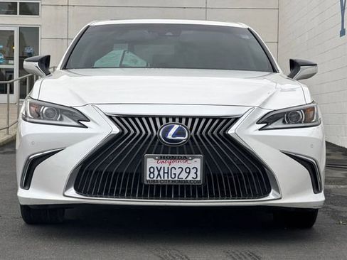 Used 2021 Lexus ES 300h w/ Premium Package image 6