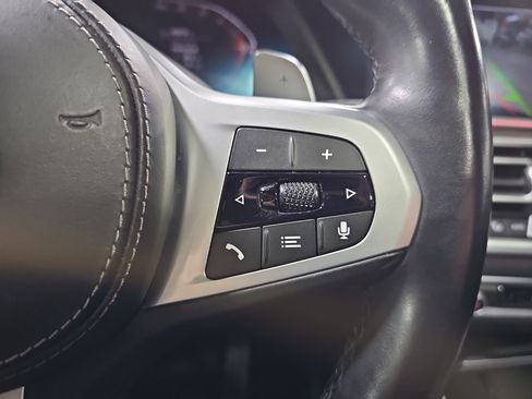 Used 2021 BMW X5 xDrive40i w/ M Sport Package image 20