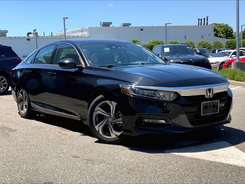 Used 2020 Honda Accord EX image 1