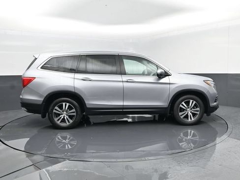 Used 2018 Honda Pilot EX-L image 4