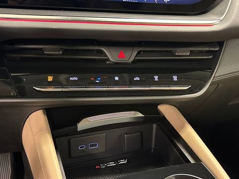 New 2026 Buick Envision Preferred image 35