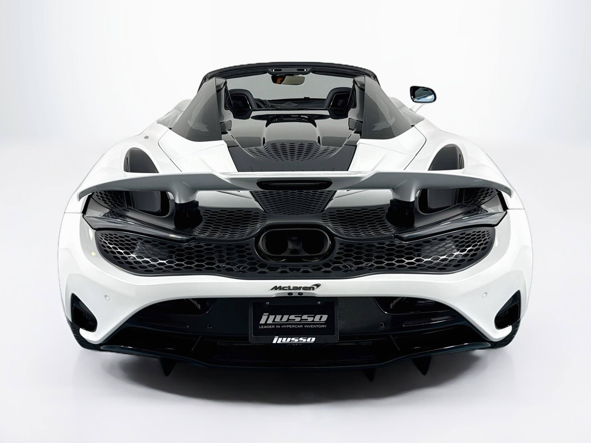 Used 2024 McLaren 750S Spider RWD image 6