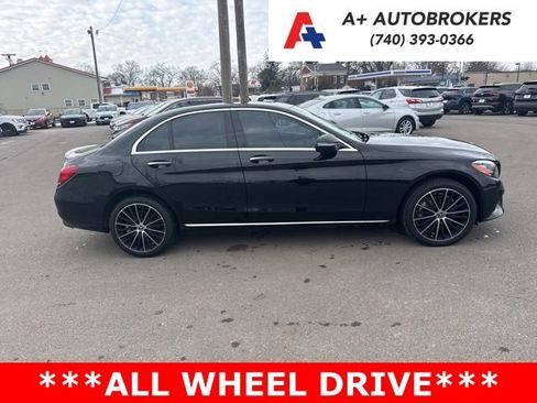 Used 2020 Mercedes-Benz C 300 4MATIC Sedan image 2