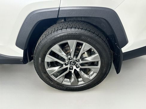 Used 2019 Toyota RAV4 Limited w/ Cold Weather Package image 11