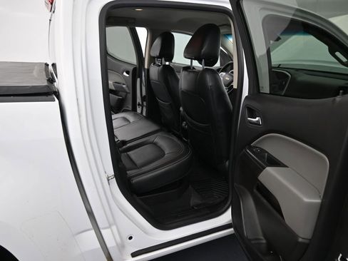 Used 2019 Chevrolet Colorado LT image 10