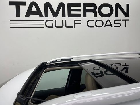 Used 2015 Jeep Cherokee Limited w/ Luxury Group FWD image 15