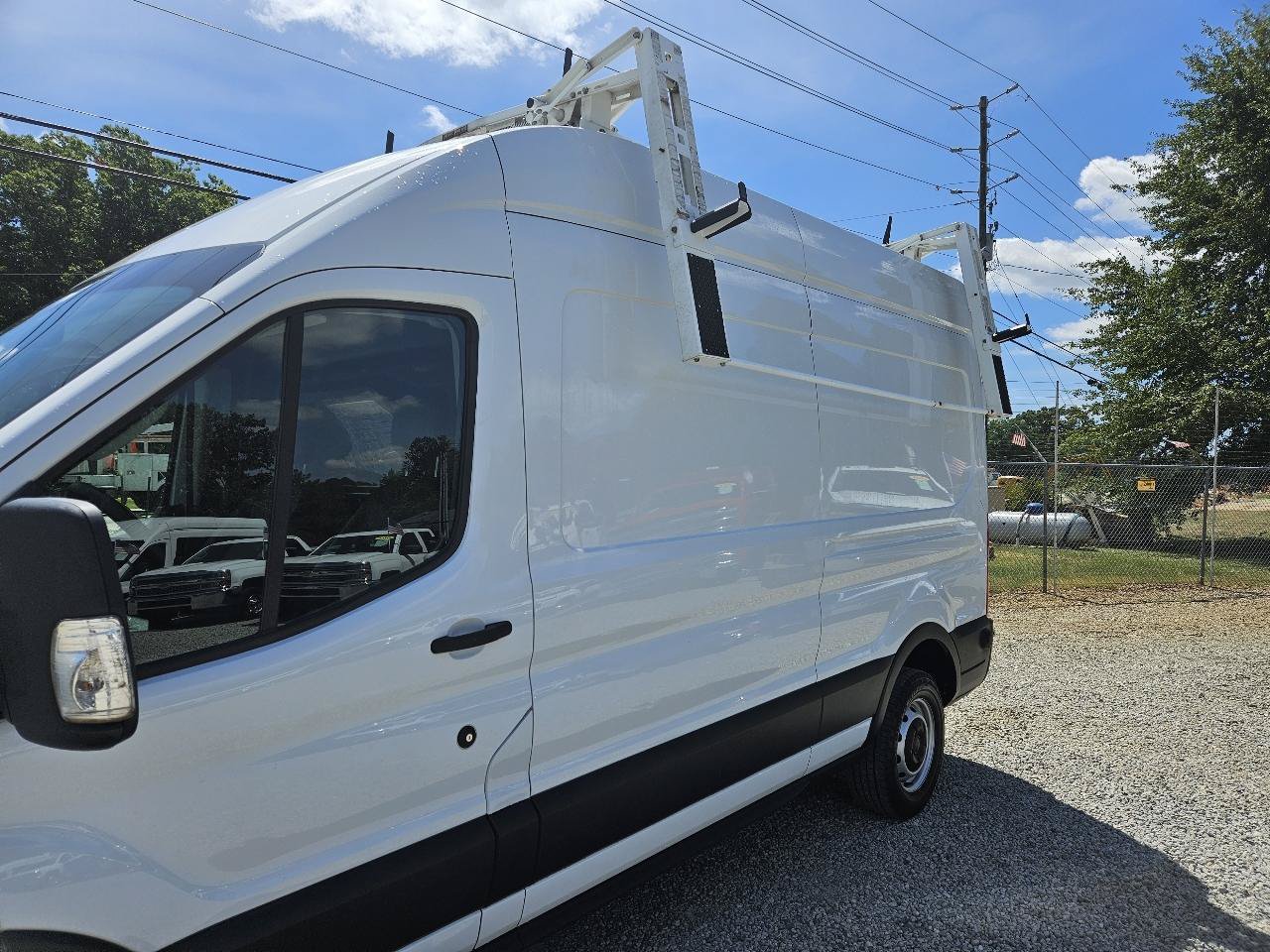 Used 2020 Ford Transit 250 148 High Roof RWD image 9
