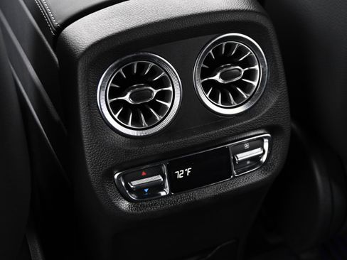 Used 2024 Mercedes-Benz G 63 AMG 4MATIC image 34