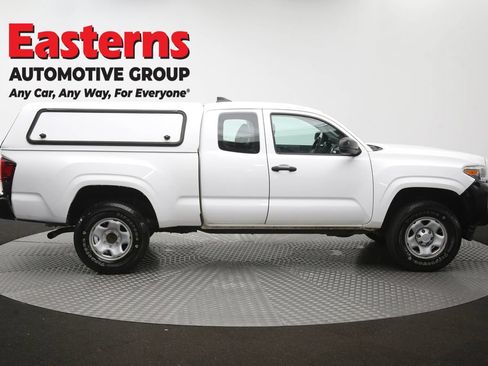 Used 2018 Toyota Tacoma SR RWD image 43