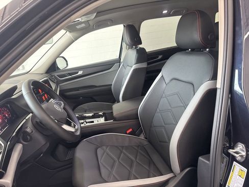 New 2026 Volkswagen Atlas Peak Edition AWD/4WD image 11