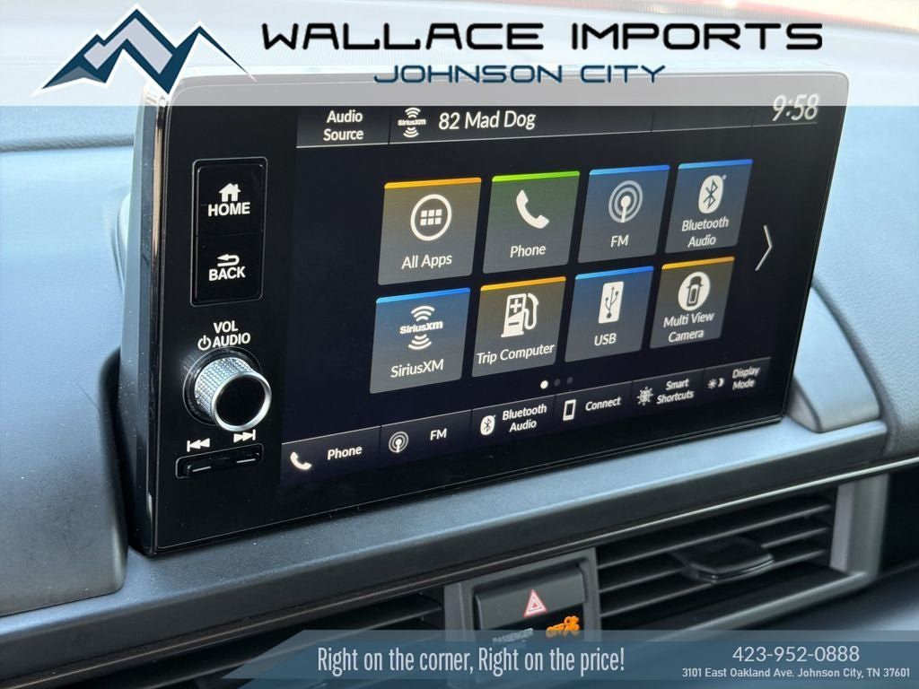 Used 2025 Honda Pilot TrailSport image 23