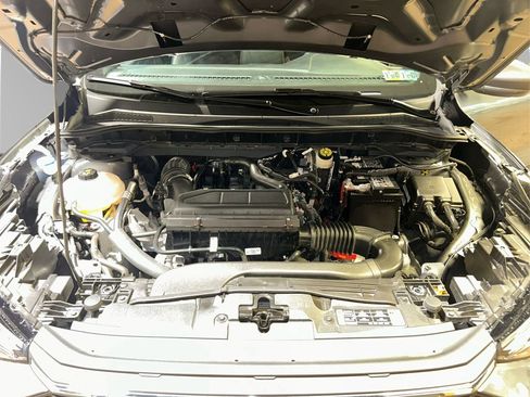 Certified 2025 Ford Escape ST-Line image 13