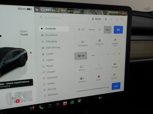 Used 2023 Tesla Model Y Long Range AWD/4WD image 24