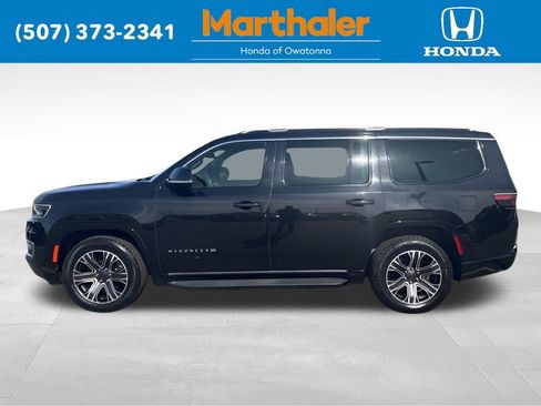 Used 2024 Jeep Wagoneer Series II w/ Flexible Seating Group AWD/4WD image 2