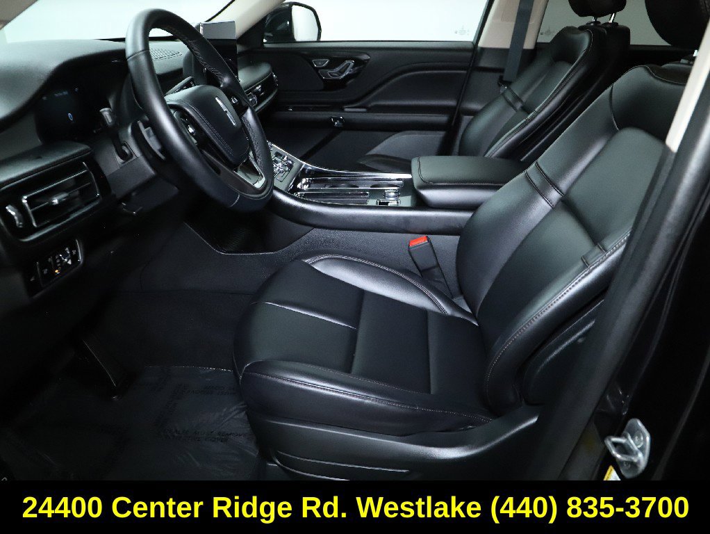 Used 2023 Lincoln Aviator AWD w/ Premium Package image 20