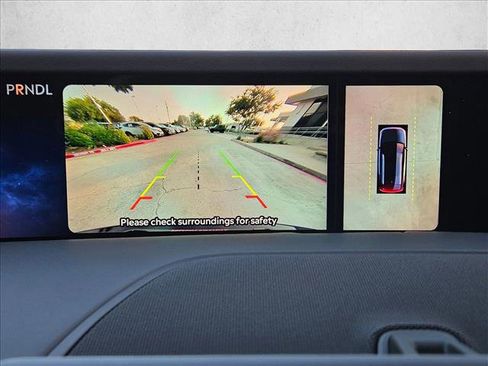 Used 2024 Lincoln Nautilus Premier w/ Jet Appearance Package image 15