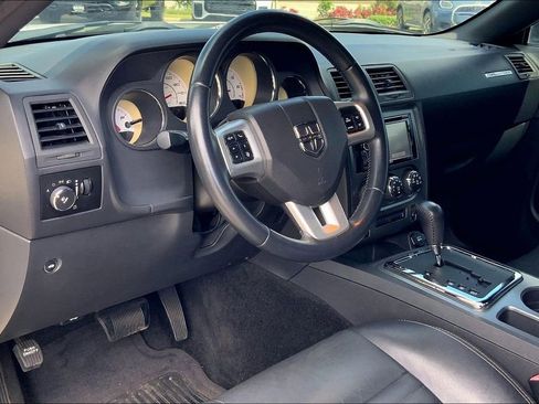 Used 2011 Dodge Challenger R/T RWD image 14