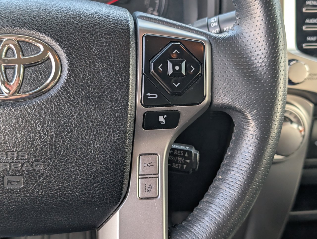 Used 2021 Toyota 4Runner SR5 Premium AWD/4WD image 23
