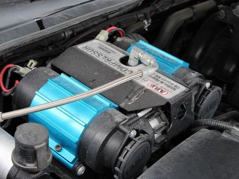 Used 2018 Toyota Tacoma TRD Sport w/ Technology Package image 39