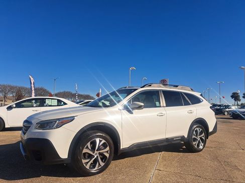 Used 2021 Subaru Outback Limited image 8