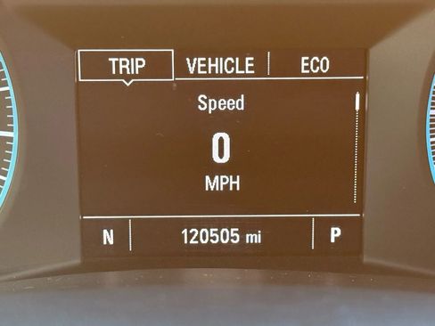 Used 2019 Chevrolet Equinox LS image 18