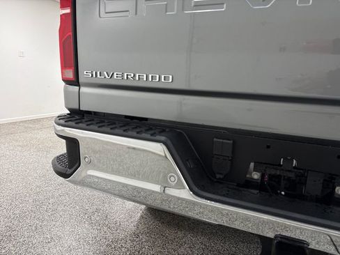 New 2026 Chevrolet Silverado 3500 LTZ w/ LTZ Premium Package image 36