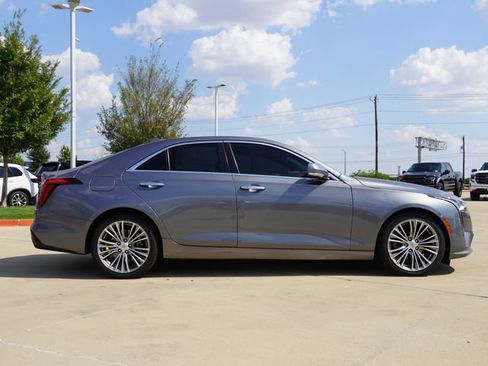 Used 2020 Cadillac CT4 Premium Luxury RWD image 10