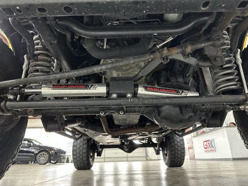 Used 2015 Jeep Wrangler Unlimited Sahara image 31