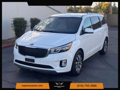 Used 2018 Kia Sedona SX