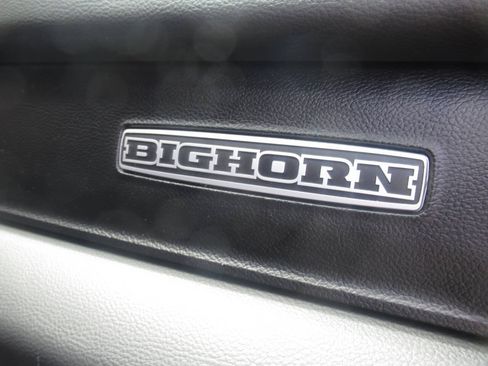Used 2019 RAM 1500 Big Horn AWD/4WD image 8