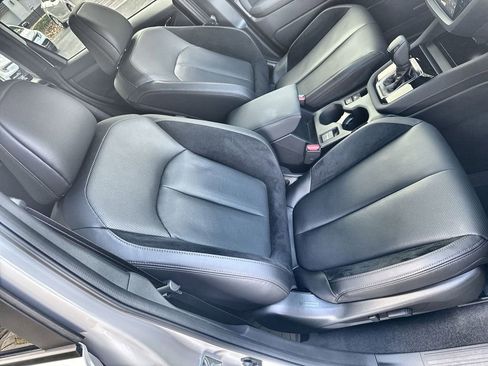 Used 2025 Subaru Forester Touring w/ Popular Package - Touring image 33